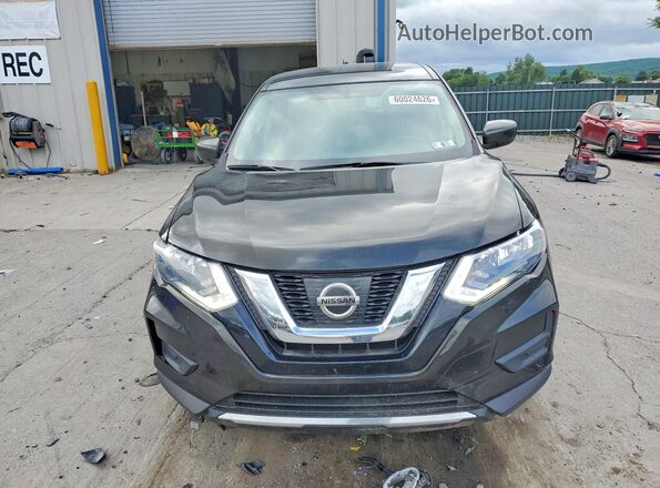 KNMAT2MV8HP573101 2017 NISSAN ROGUE Black Front view