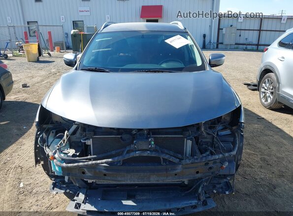KNMAT2MV8HP577343 2017 NISSAN ROGUE Серый Вид задней части салона
