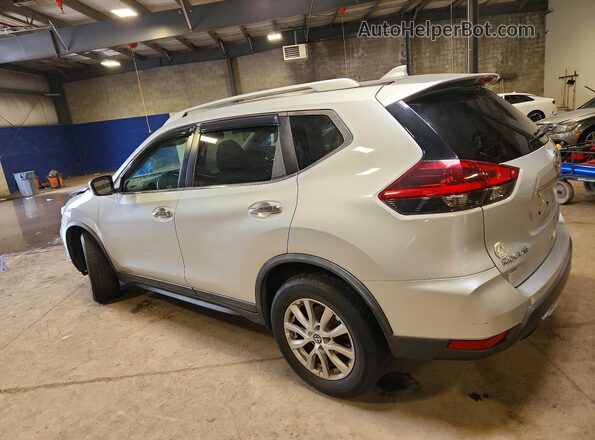 KNMAT2MV8JP528892 2018 NISSAN ROGUE Silver Հետևի ձախ