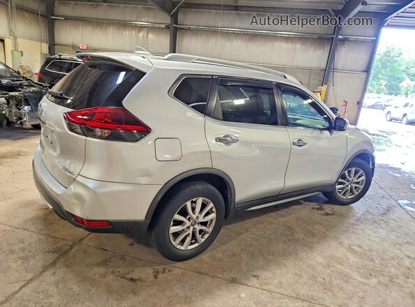 KNMAT2MV8JP528892 2018 NISSAN ROGUE Silver Հետևի աջ