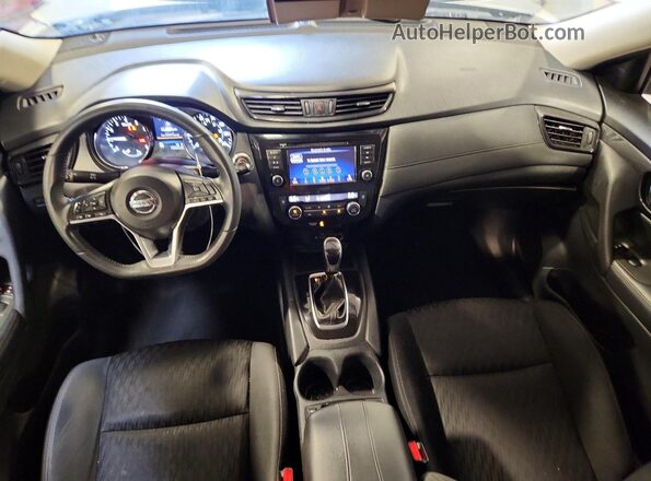KNMAT2MV8JP528892 2018 NISSAN ROGUE Silver Առջևի վահանակի տեսք