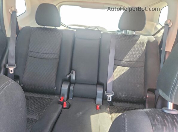 KNMAT2MV8JP530321 2018 NISSAN ROGUE Silver Հետևի նստատեղերի տեսք