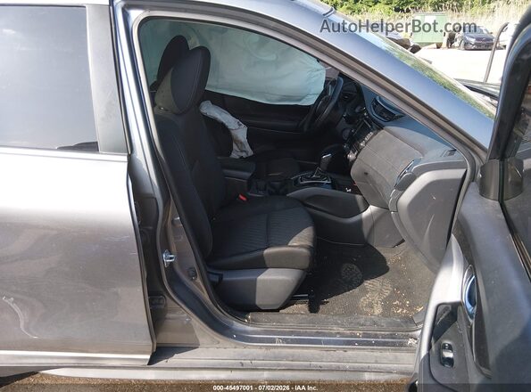 KNMAT2MV8JP589403 2018 NISSAN ROGUE Gray Вид салону спереду