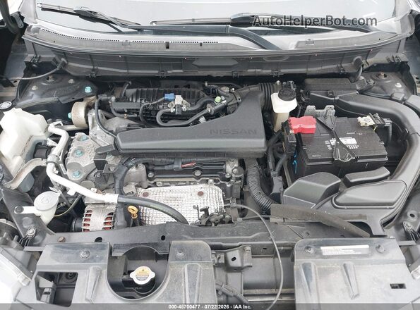 KNMAT2MV8JP606359 2018 NISSAN ROGUE Black Rear view