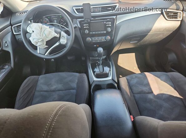 KNMAT2MV9GP594098 2016 NISSAN ROGUE White Dashboard view
