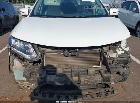 KNMAT2MV9GP610414 2016 NISSAN ROGUE White Вид задньої частини салону