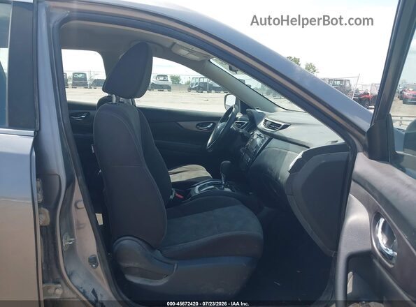 KNMAT2MV9GP688935 2016 NISSAN ROGUE Gray Widok wnętrza z przodu