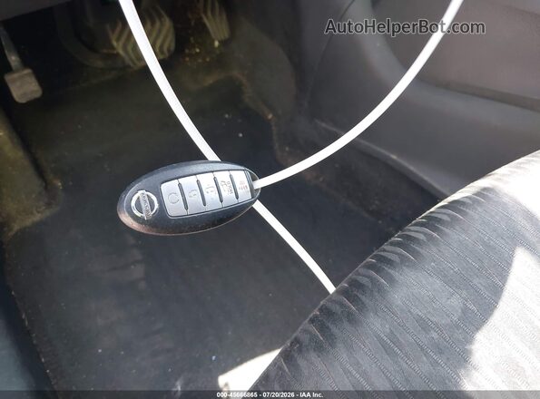 KNMAT2MV9HP512064 2017 NISSAN ROGUE Black Widok deski rozdzielczej