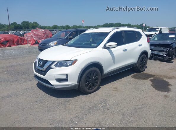 KNMAT2MV9HP552158 2017 NISSAN ROGUE White Առջևի ձախ երեք քառորդ տեսարան