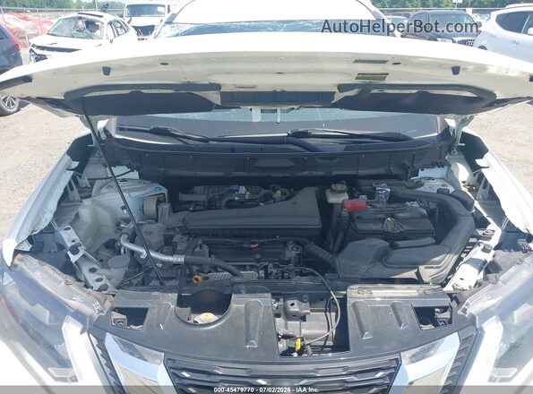 KNMAT2MV9HP552158 2017 NISSAN ROGUE White Հետևի տեսք