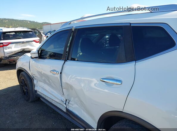 KNMAT2MV9HP571549 2017 NISSAN ROGUE White 