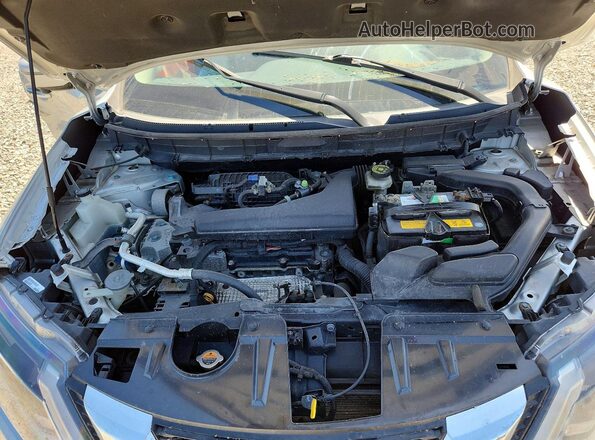 KNMAT2MV9HP598279 2017 NISSAN ROGUE Silver Vista del compartimento del motor