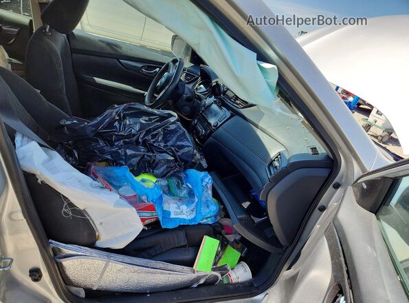 KNMAT2MV9HP598279 2017 NISSAN ROGUE Silver Vista interior delantera