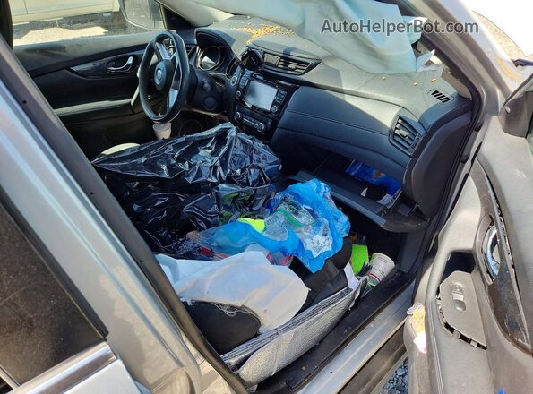 KNMAT2MV9HP598279 2017 NISSAN ROGUE Silver Vista del salpicadero