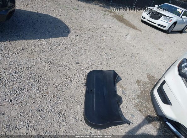 KNMAT2MV9HP608616 2017 NISSAN ROGUE White Սարքավորումների վահանակի տեսք