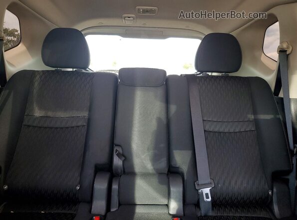 KNMAT2MV9JP502608 2018 NISSAN ROGUE Black უკანა სავარძლების ხედი