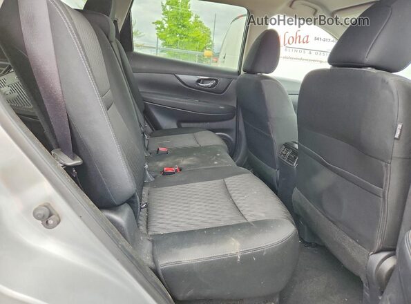 KNMAT2MV9KP548361 2019 NISSAN ROGUE Silver Вид задньої частини салону