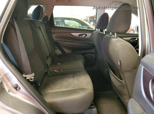 KNMAT2MVXGP700946 2016 NISSAN ROGUE Угольный Вид задней части салона