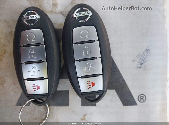 KNMAT2MVXHP526331 2017 NISSAN ROGUE Серебряный Вид панели приборов