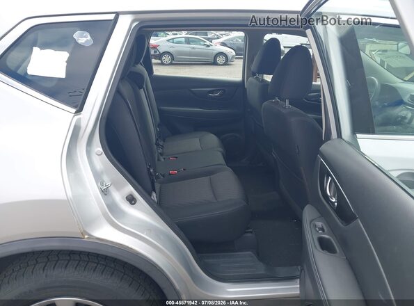 KNMAT2MVXHP533909 2017 NISSAN ROGUE Серебряный Вид наклейки с VIN-кодом