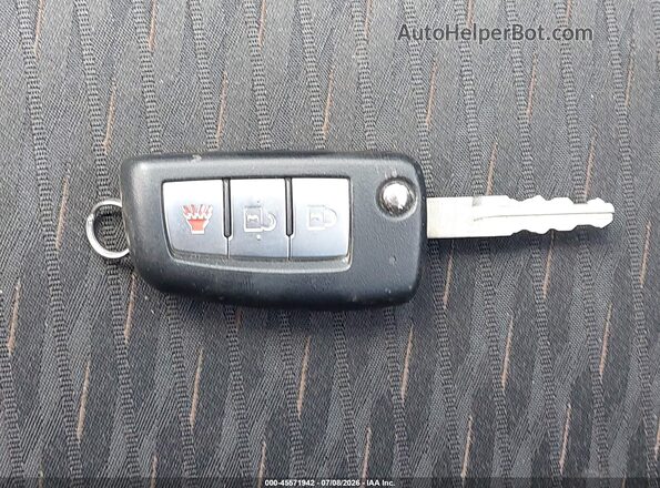 KNMAT2MVXHP533909 2017 NISSAN ROGUE Серебряный Вид панели приборов