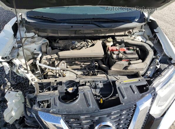 KNMAT2MVXHP554033 2017 NISSAN ROGUE White Vista interior trasera