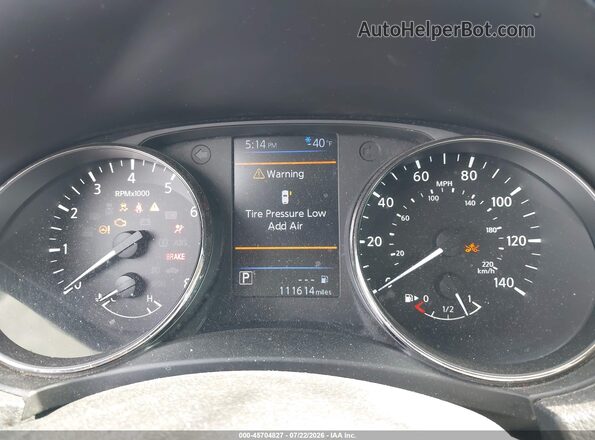 KNMAT2MVXJP515478 2018 NISSAN ROGUE Black Widok tylnych siedzeń