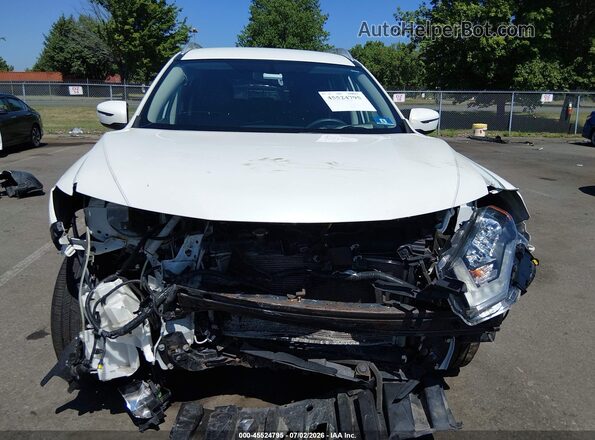 KNMAT2MVXJP582663 2018 NISSAN ROGUE White Դիմացի տեսք