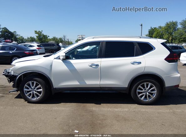 KNMAT2MVXJP582663 2018 NISSAN ROGUE White Սալոնի 360 աստիճան տեսք