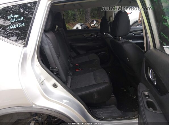 KNMAT2MVXJP603172 2018 NISSAN ROGUE Silver VIN კოდის სტიკერის ხედი
