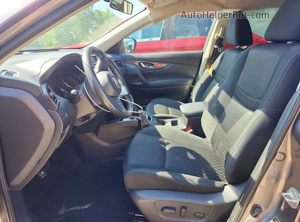 KNMAT2MVXJP621994 2018 NISSAN ROGUE Серый Вид салона спереди