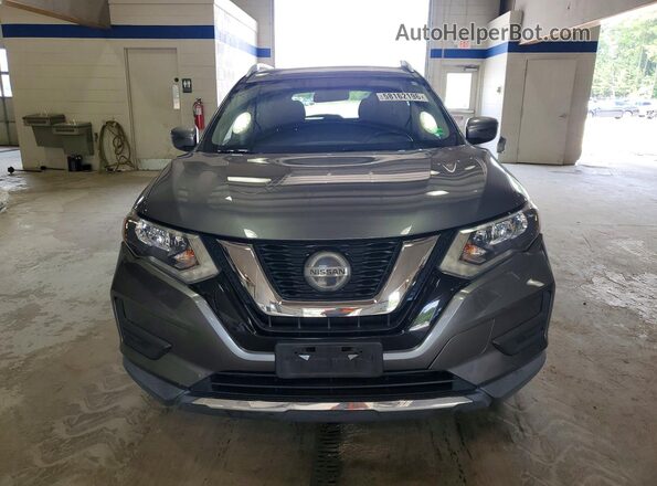 KNMAT2MVXJP621994 2018 NISSAN ROGUE Серый Вид спереди