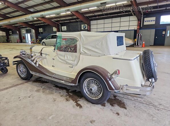 LC150147 1929 MERCEDES-BENZ REPLICA Tan Trasero izquierdo