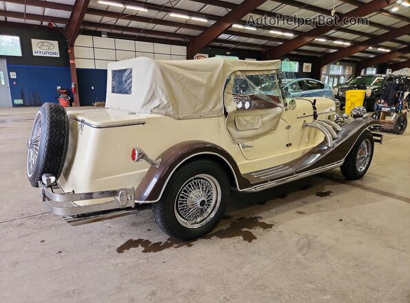 LC150147 1929 MERCEDES-BENZ REPLICA Tan Trasero derecho