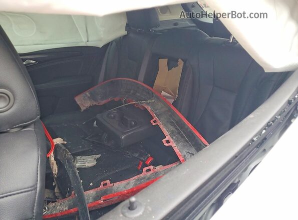 LRBAZLR46ND159010 2022 BUICK ENVISION White Vista de los asientos traseros