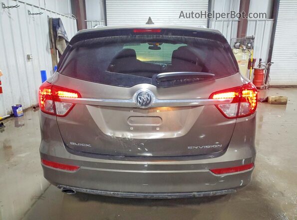 LRBFX1SA3JD008300 2018 BUICK ENVISION Tan უკანა ხედი