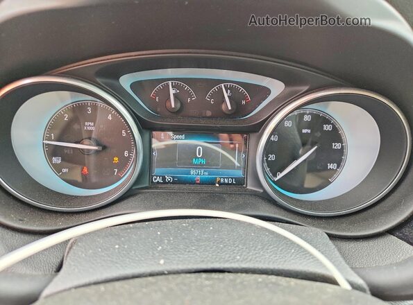 LRBFX1SA8JD006557 2018 BUICK ENVISION White Սարքավորումների վահանակի տեսք