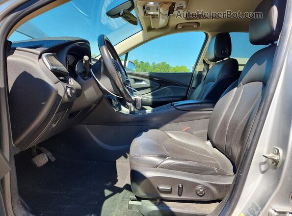 LRBFX2SA2JD005622 2018 BUICK ENVISION Silver წინა სალონის ხედი