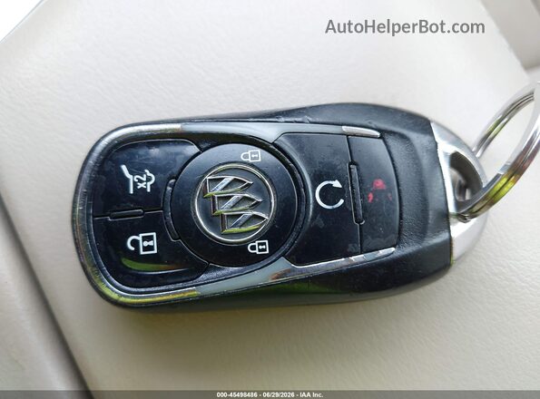 LRBFX3SX4JD004496 2018 BUICK ENVISION White Widok deski rozdzielczej