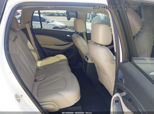 LRBFX3SX4JD004496 2018 BUICK ENVISION White Widok naklejki z numerem VIN