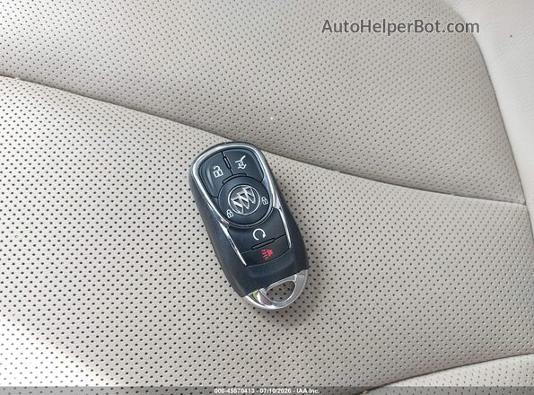 LRBFX3SX9KD019478 2019 BUICK ENVISION Белый Вид панели приборов