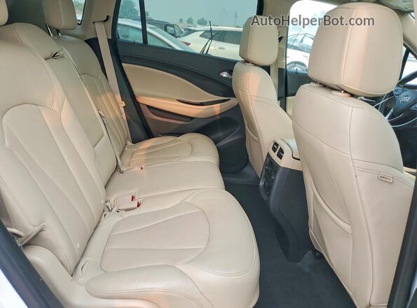 LRBFXBSA6HD111839 2017 BUICK ENVISION White Vista interior trasera