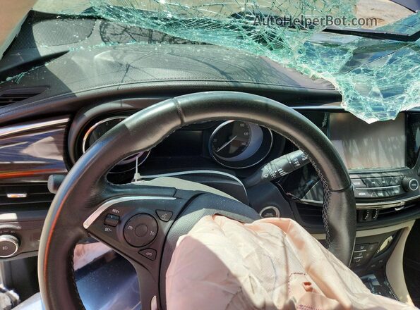 LRBFXBSA6KD008637 2019 BUICK ENVISION Silver Widok zestawu wskaźników