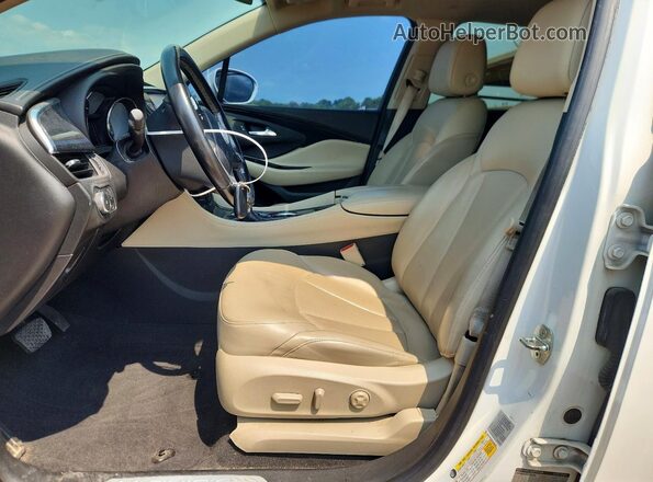 LRBFXBSA8HD090699 2017 BUICK ENVISION White Widok wnętrza z przodu