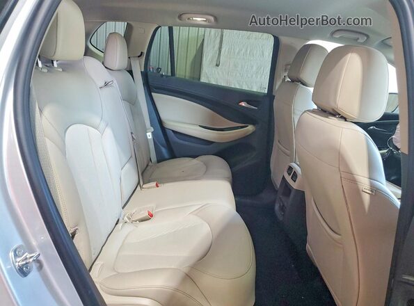 LRBFXBSA9JD029402 2018 BUICK ENVISION White Vista interior trasera
