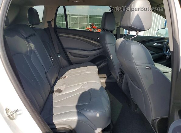 LRBFXCSA9LD211531 2020 BUICK ENVISION White Вид задньої частини салону