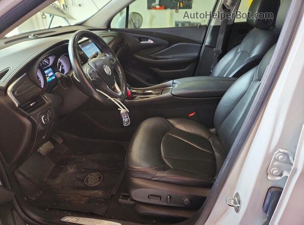LRBFXCSAXKD142735 2019 BUICK ENVISION White Front interior view