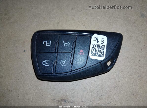 LRBFZLE41SD011578 2025 BUICK ENVISION Красный Вид панели приборов