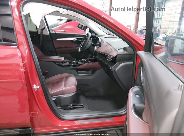 LRBFZLE41SD011578 2025 BUICK ENVISION Красный Вид салона спереди