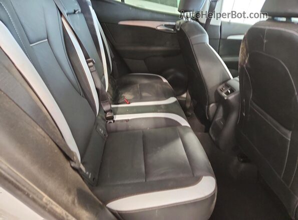 LRBFZLE44SD008495 2025 BUICK ENVISION White Widok tylnych siedzeń